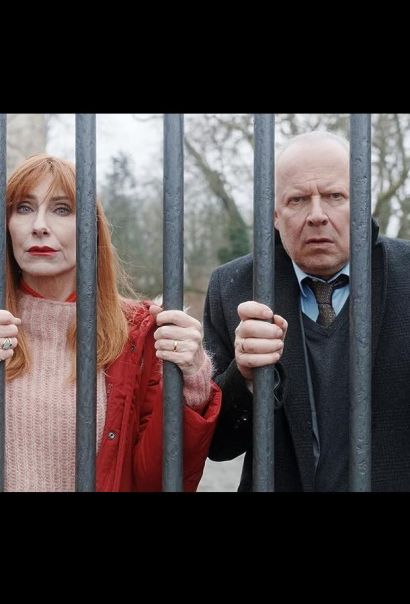 Семья Бундшух - Взаперти (2022) Семья Бундшух - Взаперти (2022)